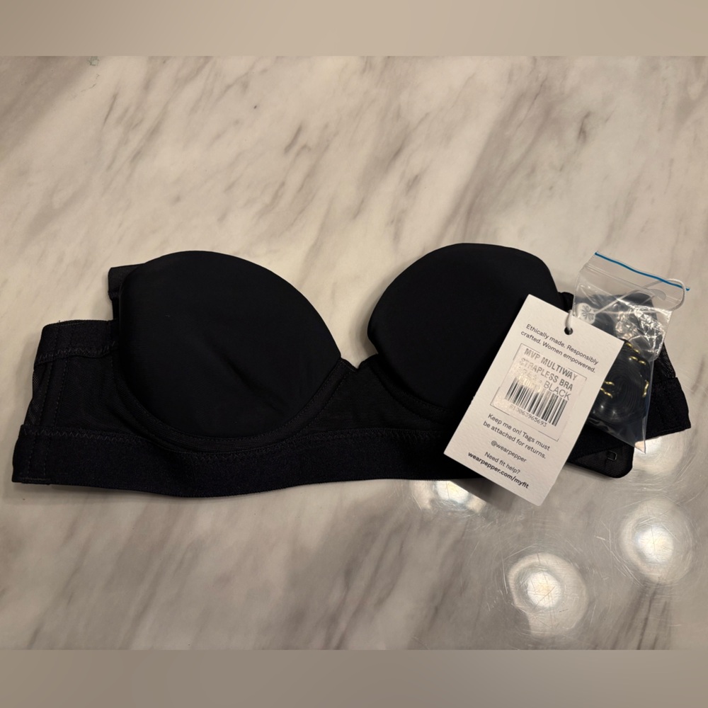 Pepper Black Strapless Bra